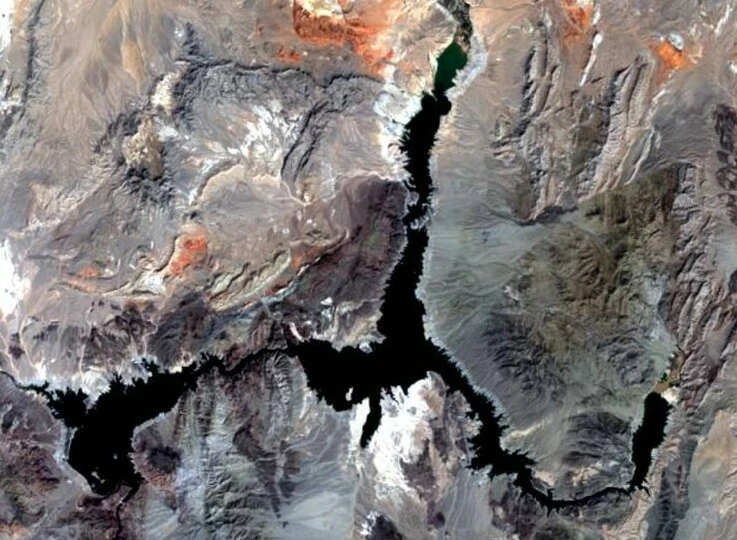 imagen satelital del lago Mead, EE. UU.