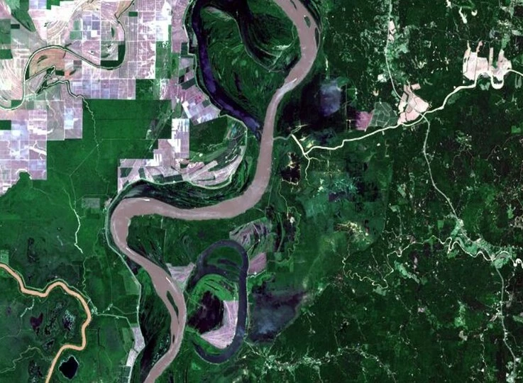 imagem de satélite do rio Mississippi