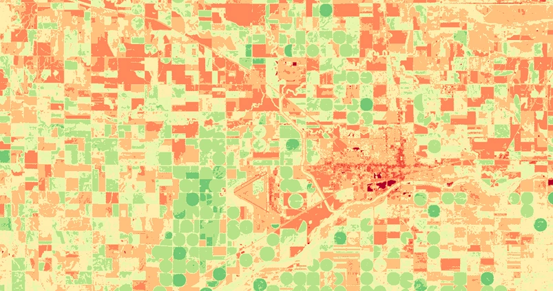 Dados de satélite processados com NDVI mostram vegetação predominantemente densa em Great Bend, Kansas