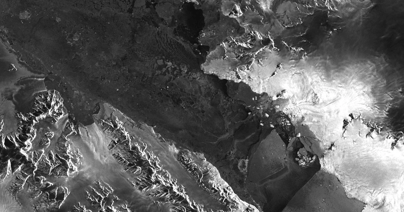 Radar-Daten zeigen aufgebrochene Eismassen in der Lagune.