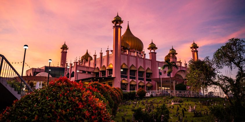 древня мечеть в Кучінгу, Малайзія