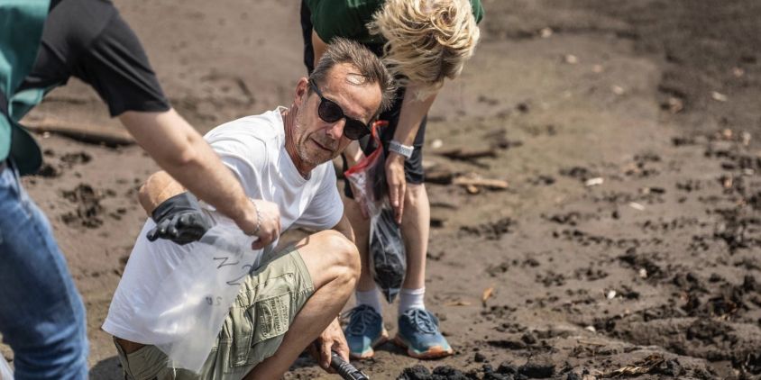 toma de muestras de agua del río Dnipro