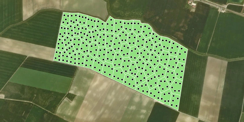 grid soil sampling map on EOSDA Crop Monitoring