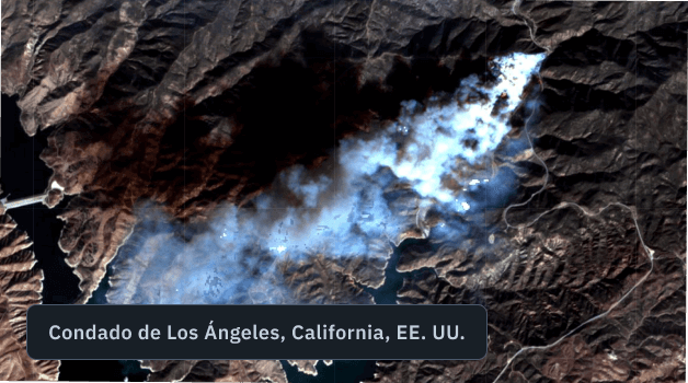 fuego visto desde el espacio, condado de Los Ángeles