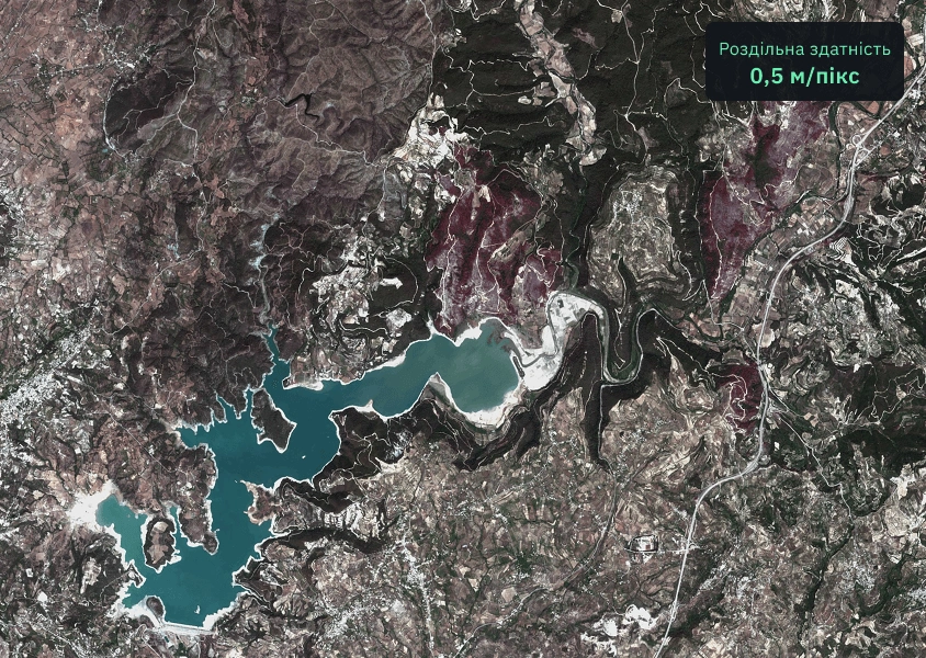 Зображення SuperView NEO-3 з роздільною здатністю 0,5 м/пікс