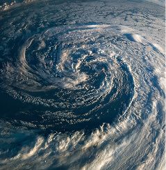 real-time satellite imagery for more accurate risk assessment and claim validation