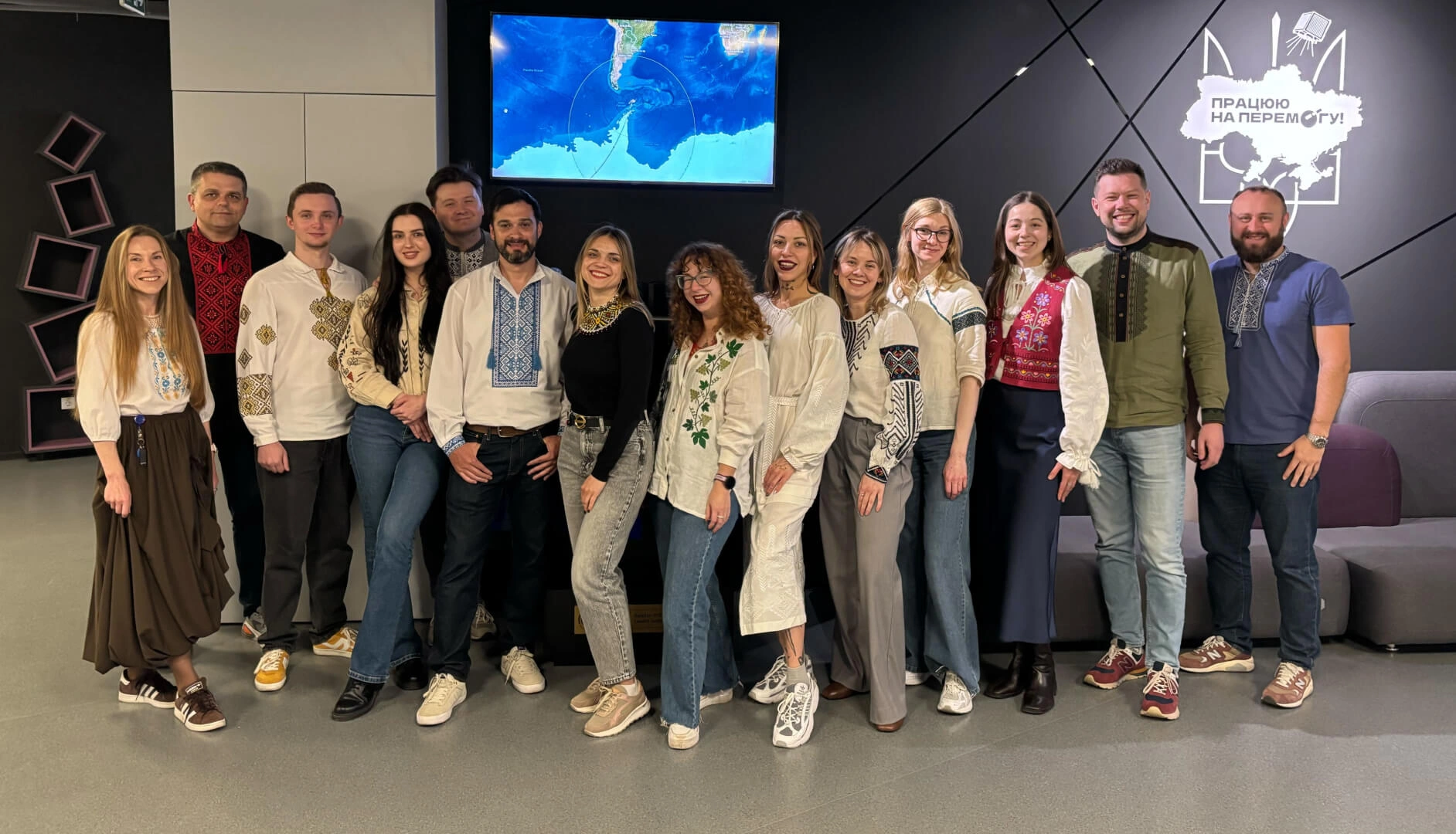 команда творців супутникових продуктів і рішень EOSDA