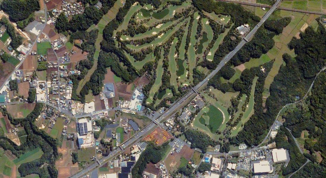view of industrial zones and golf courses in Japan allows for land cover classification and wide-area analysis