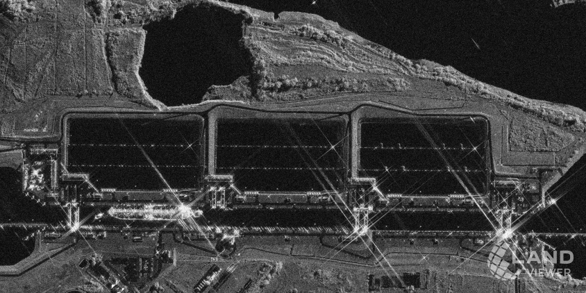 on-demand SAR imagery of a cargo ship in the Panama Canal